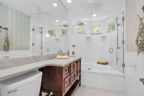 5742 SW 51st Terrace Miami FL 33155