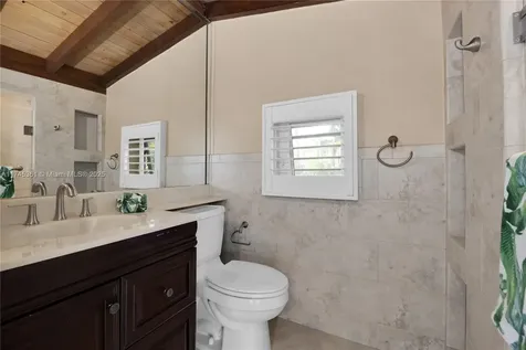 5742 SW 51st Terrace Miami FL 33155