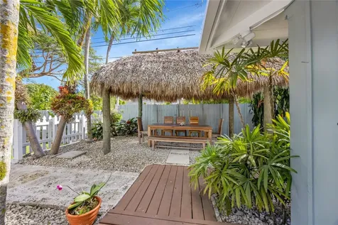 5742 SW 51st Terrace Miami FL 33155