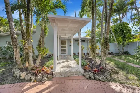 5742 SW 51st Terrace Miami FL 33155