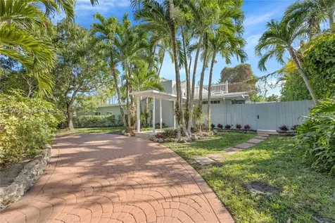 5742 SW 51st Terrace Miami FL 33155