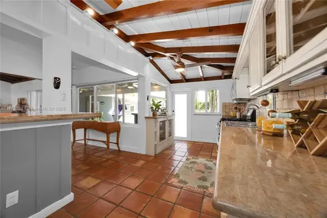 5742 SW 51st Terrace Miami FL 33155