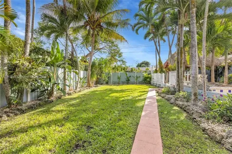 5742 SW 51st Terrace Miami FL 33155