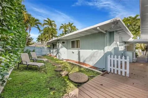 5742 SW 51st Terrace Miami FL 33155