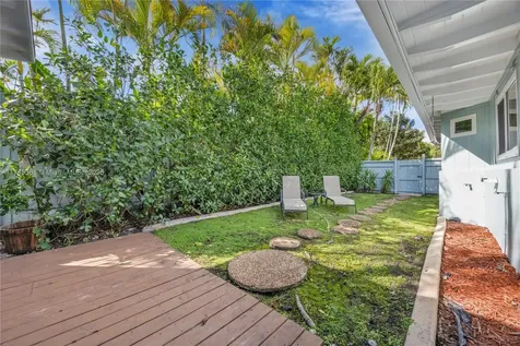 5742 SW 51st Terrace Miami FL 33155