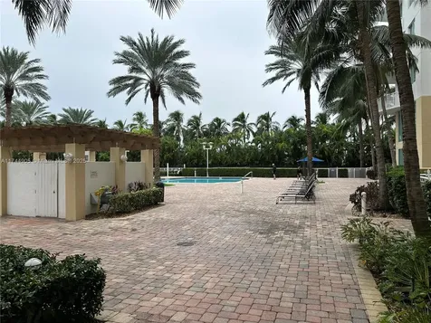 1755 E Hallandale Beach Boulevard Hallandale Beach FL 33009