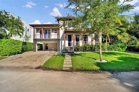 573 Warren Lane Key Biscayne FL 33149