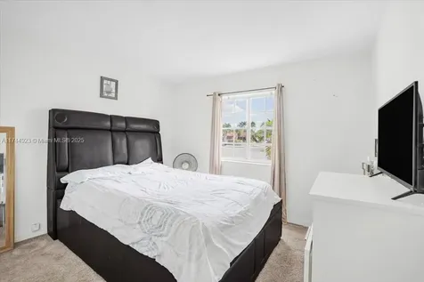 15263 SW 178th Street Miami FL 33187