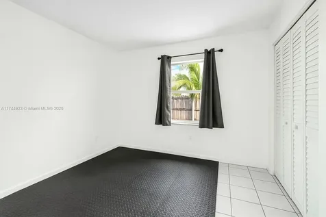 15263 SW 178th Street Miami FL 33187