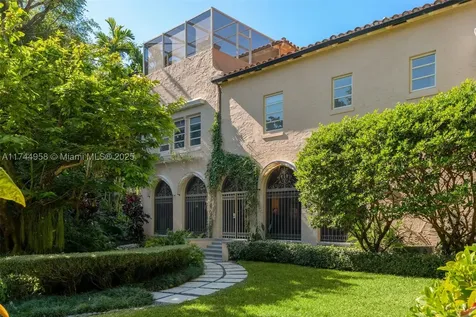 4197 S Douglas Road Miami FL 33133