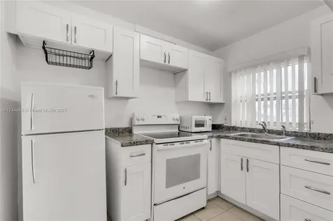 7525 NE Miami Court Miami FL 33138