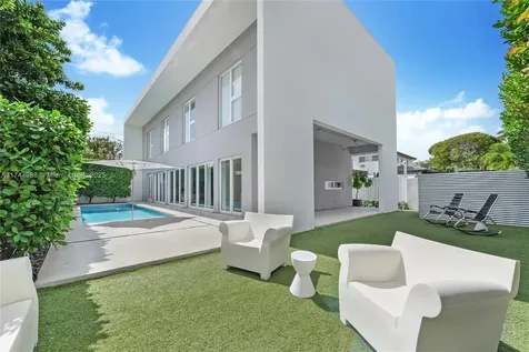 3441 Charles Avenue Miami FL 33133