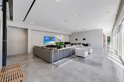 3441 Charles Avenue Miami FL 33133