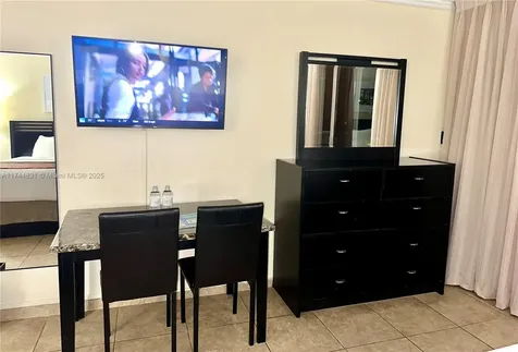 19201 Collins Avenue Sunny Isles Beach FL 33160