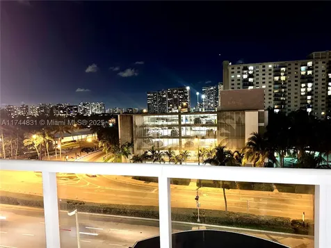 19201 Collins Avenue Sunny Isles Beach FL 33160