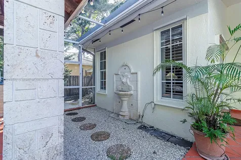 16601 SW 78th Court Palmetto Bay FL 33157