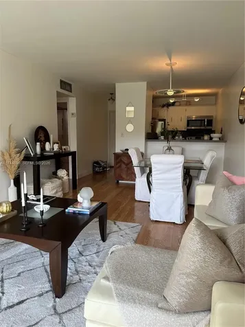 1225 NE 124th Street North Miami FL 33161