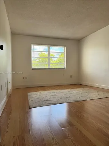 1225 NE 124th Street North Miami FL 33161