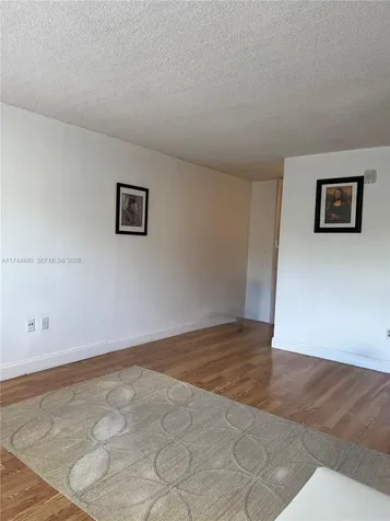 1225 NE 124th Street North Miami FL 33161