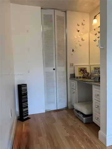 1225 NE 124th Street North Miami FL 33161