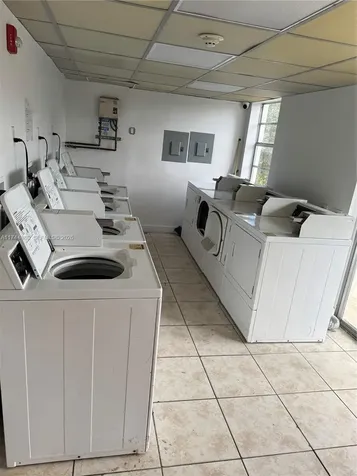 1225 NE 124th Street North Miami FL 33161