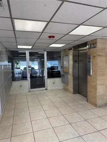 1225 NE 124th Street North Miami FL 33161