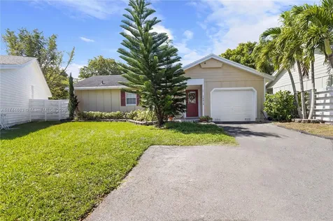14616 SW 142nd Court Miami FL 33186