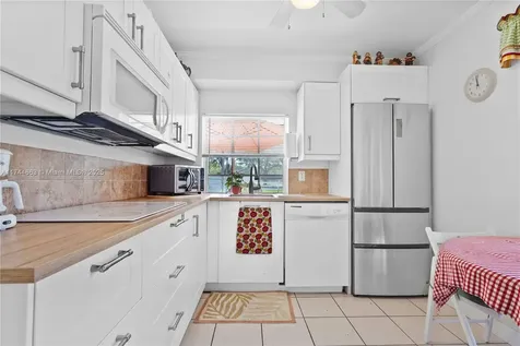 14616 SW 142nd Court Miami FL 33186