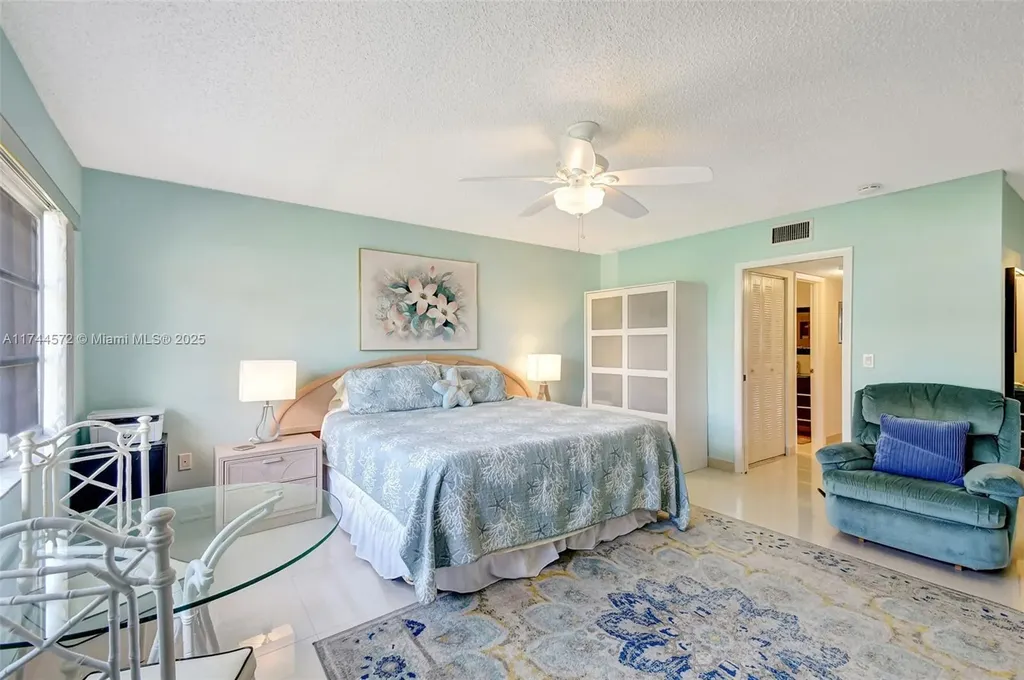 4855 NW 3rd Court Delray Beach FL 33445