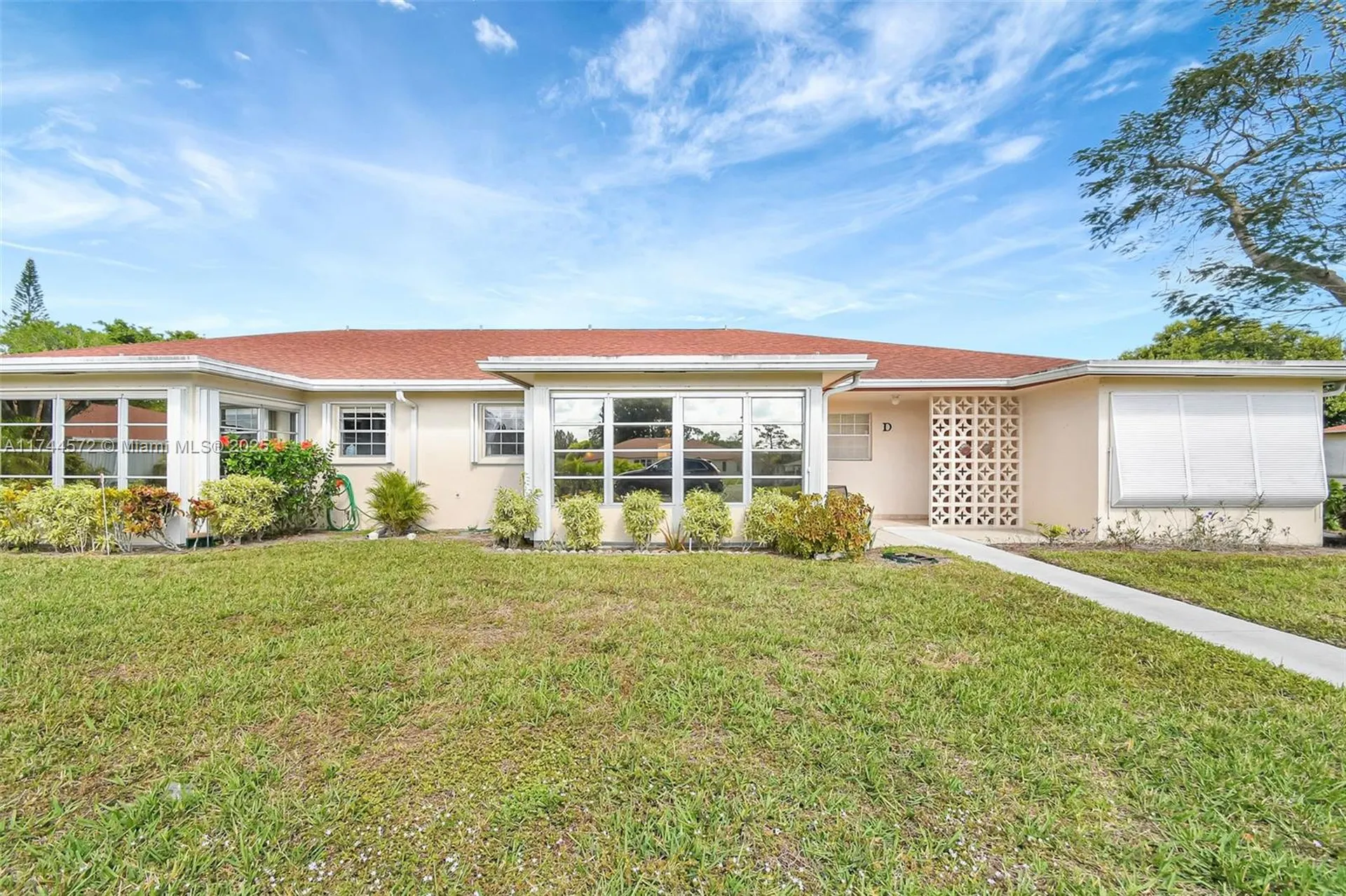 4855 NW 3rd Court Delray Beach FL 33445