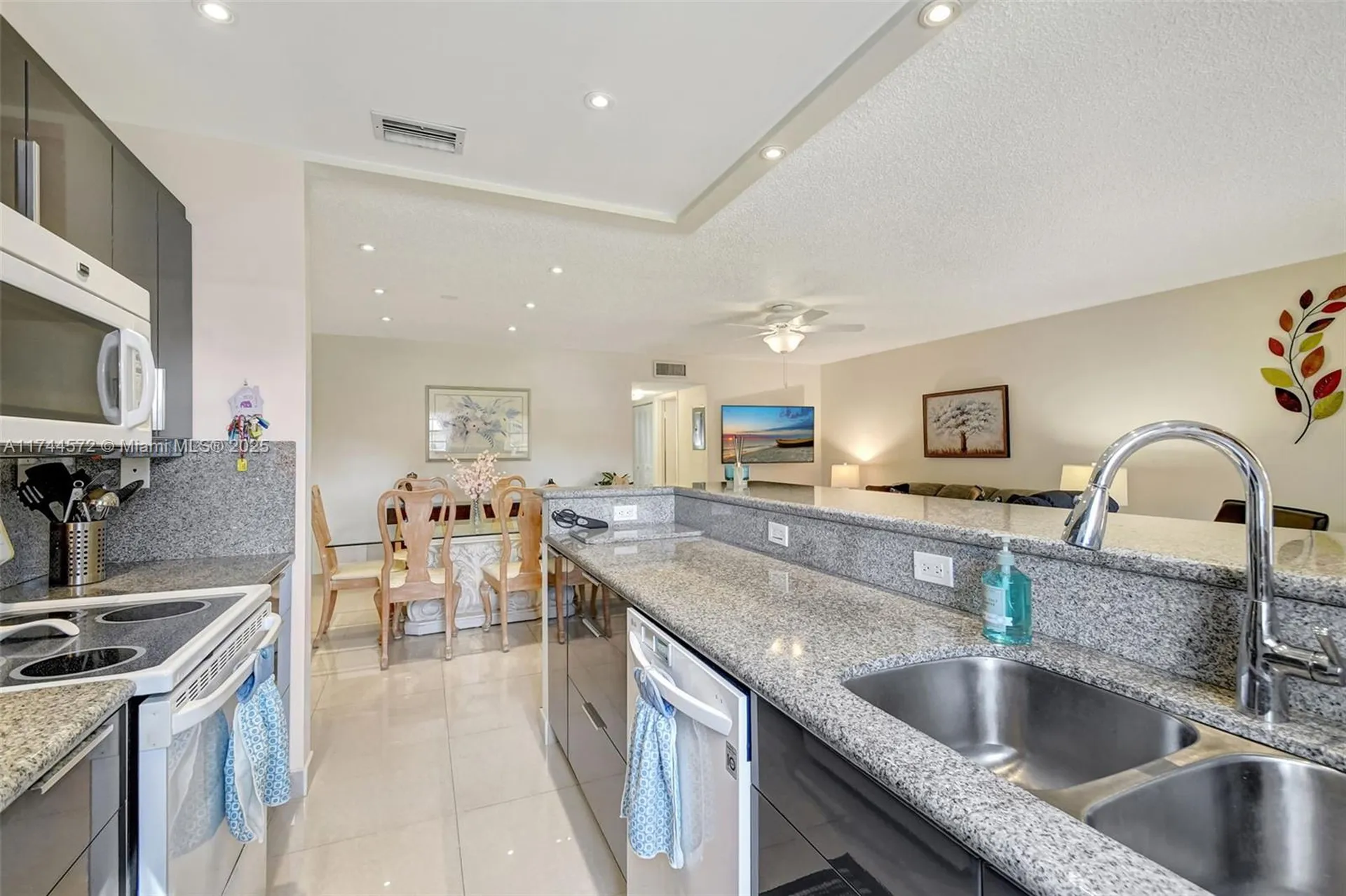 4855 NW 3rd Court Delray Beach FL 33445