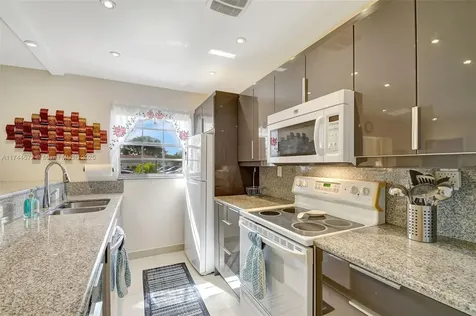 4855 NW 3rd Court Delray Beach FL 33445