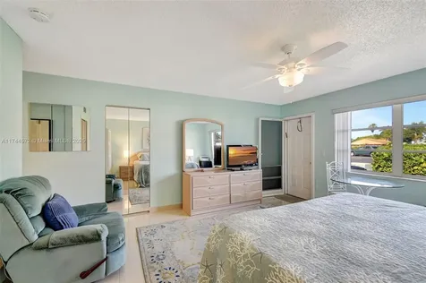 4855 NW 3rd Court Delray Beach FL 33445