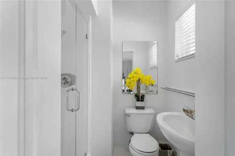550 Pidgeon Plum Lane Miami FL 33137