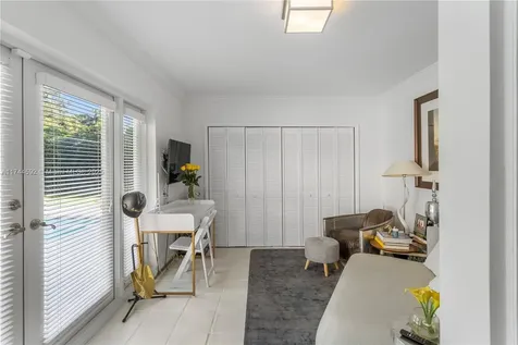 550 Pidgeon Plum Lane Miami FL 33137