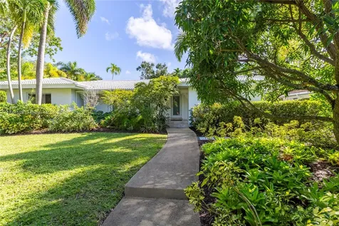 550 Pidgeon Plum Lane Miami FL 33137
