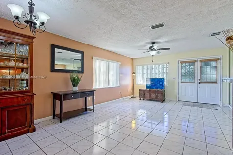 15201 SW 307th Road Homestead FL 33033