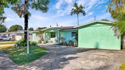 9299 Jamaica Drive Cutler Bay FL 33189