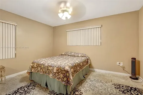 9299 Jamaica Drive Cutler Bay FL 33189