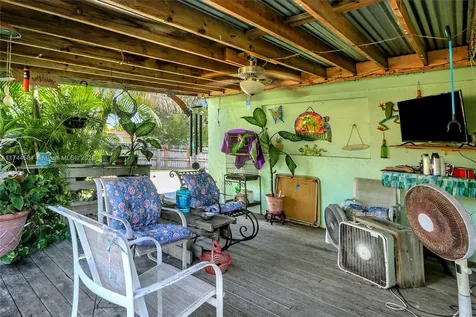 9299 Jamaica Drive Cutler Bay FL 33189