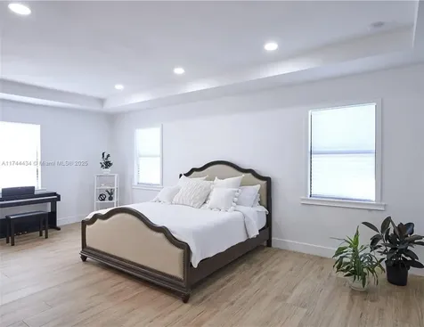 15565 SW 176th Terrace Miami FL 33187