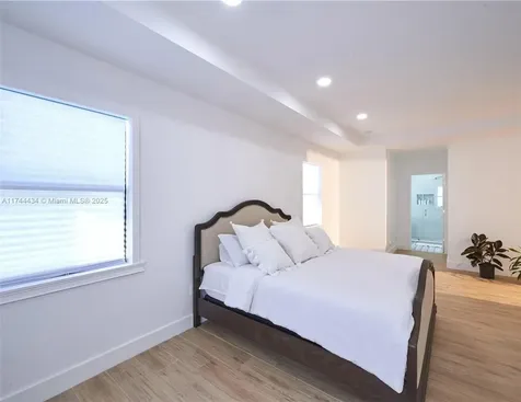 15565 SW 176th Terrace Miami FL 33187