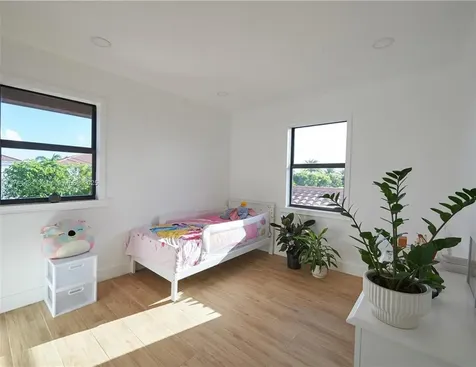 15565 SW 176th Terrace Miami FL 33187