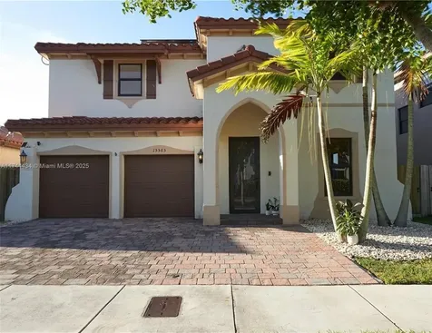 15565 SW 176th Terrace Miami FL 33187