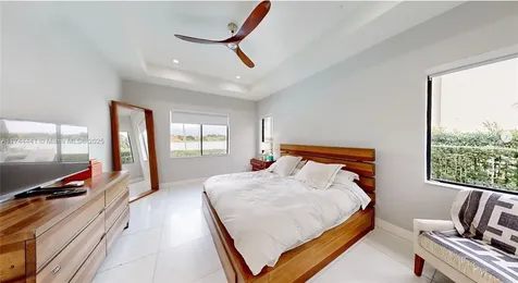 7925 SW 193rd Street Cutler Bay FL 33157