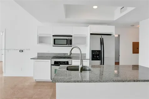 888 Biscayne Boulevard Miami FL 33132