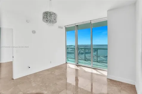 888 Biscayne Boulevard Miami FL 33132