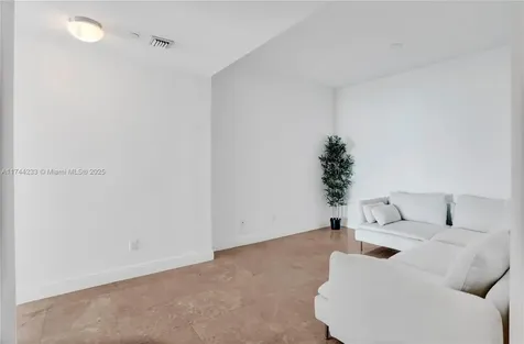888 Biscayne Boulevard Miami FL 33132