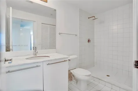 888 Biscayne Boulevard Miami FL 33132