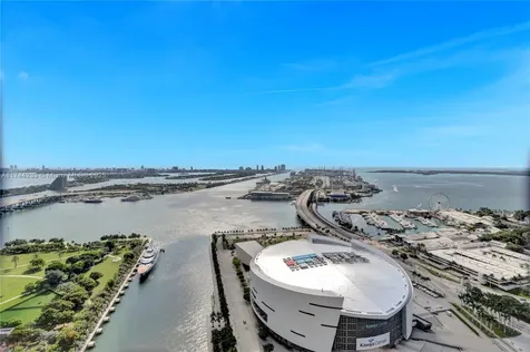 888 Biscayne Boulevard Miami FL 33132